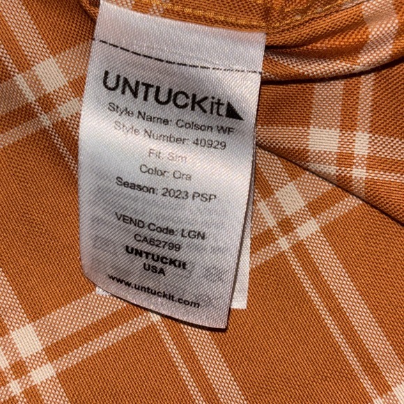 UNTUCKit Shirt Mens Medium Button Up Wrinkle Free UT Orange Colson WF - Picture 6 of 6